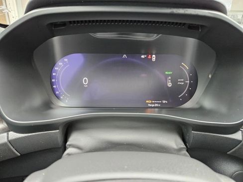 Certified 2023 Volvo C40 P8 Recharge Ultimate w/ Protection Package Premier image 21