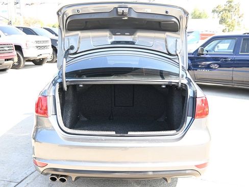 Used 2012 Volkswagen Jetta GLI FWD image 17