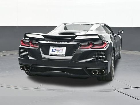 Used 2021 Chevrolet Corvette Stingray Premium Conv w/ Z51 Performance Package RWD image 13