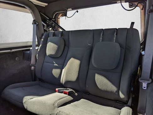 Used 2021 Jeep Wrangler Sport image 19