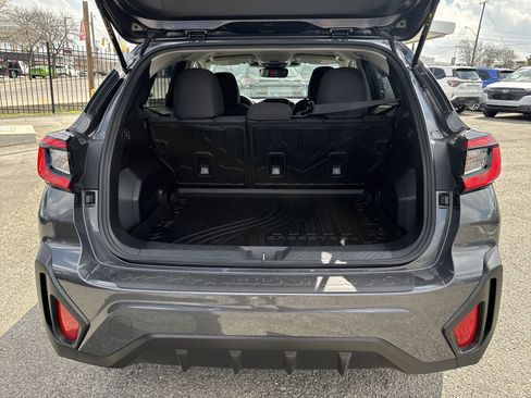 Certified 2025 Subaru Crosstrek 2.0i Premium image 27