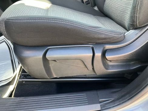Used 2021 Nissan Rogue S AWD/4WD image 36