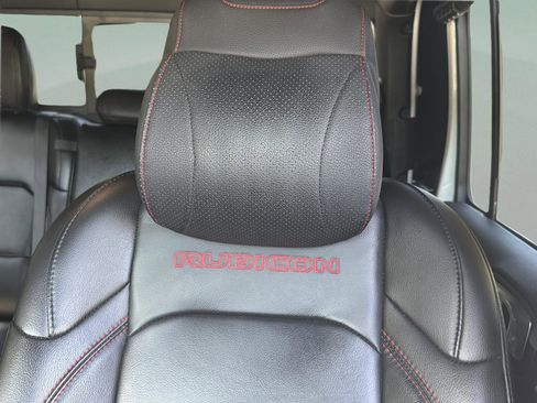 Used 2022 Jeep Gladiator Rubicon w/ LED Lighting Group image 21