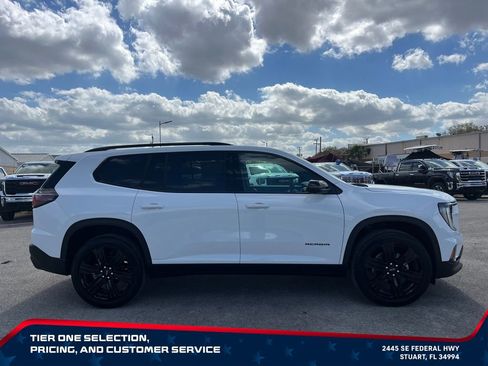 New 2026 GMC Acadia Elevation w/ Black Edition FWD image 8