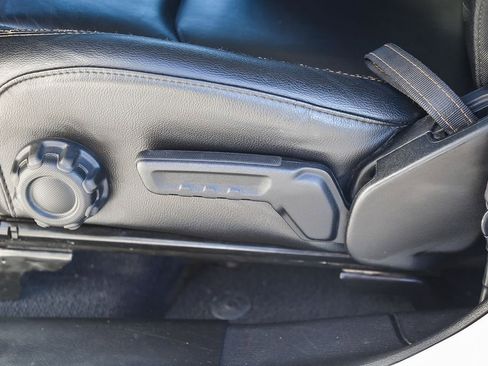 Used 2023 Jeep Gladiator Overland image 22