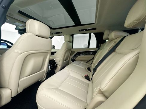 Certified 2024 Land Rover Range Rover SE image 24