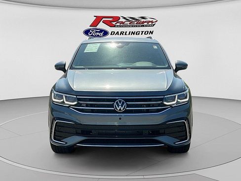 Used 2024 Volkswagen Tiguan SEL R-Line AWD/4WD image 8