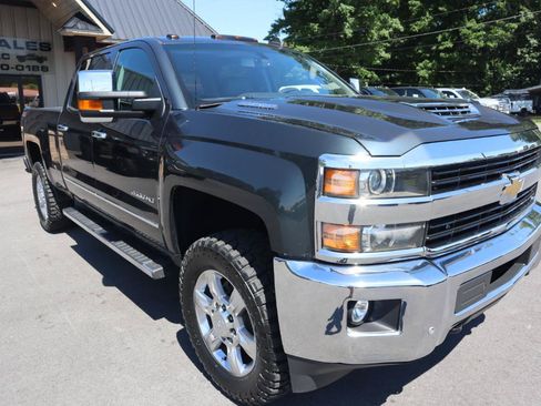 Used 2017 Chevrolet Silverado 2500 LTZ w/ Duramax Plus Package AWD/4WD image 3