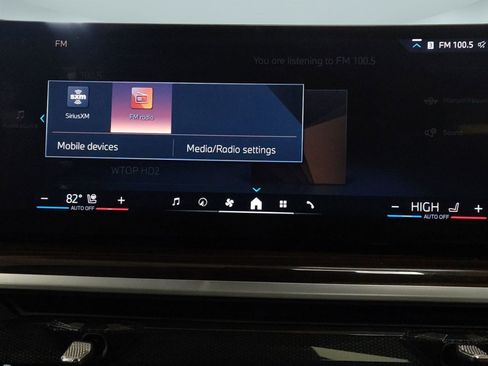 Used 2025 BMW X7 xDrive40i w/ Premium Package image 20