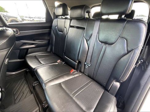 Used 2022 Kia Sorento S AWD/4WD image 19