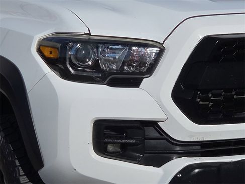 Certified 2019 Toyota Tacoma TRD Pro image 10