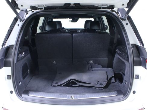 Used 2022 Jeep Grand Cherokee L Overland image 12