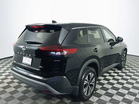 Used 2023 Nissan Rogue SV FWD image 8