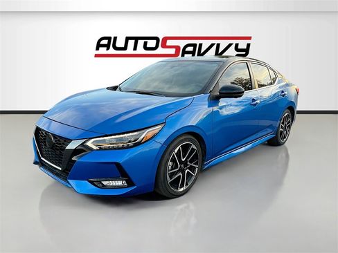 Used 2023 Nissan Sentra SR w/ SR Premium Package image 3