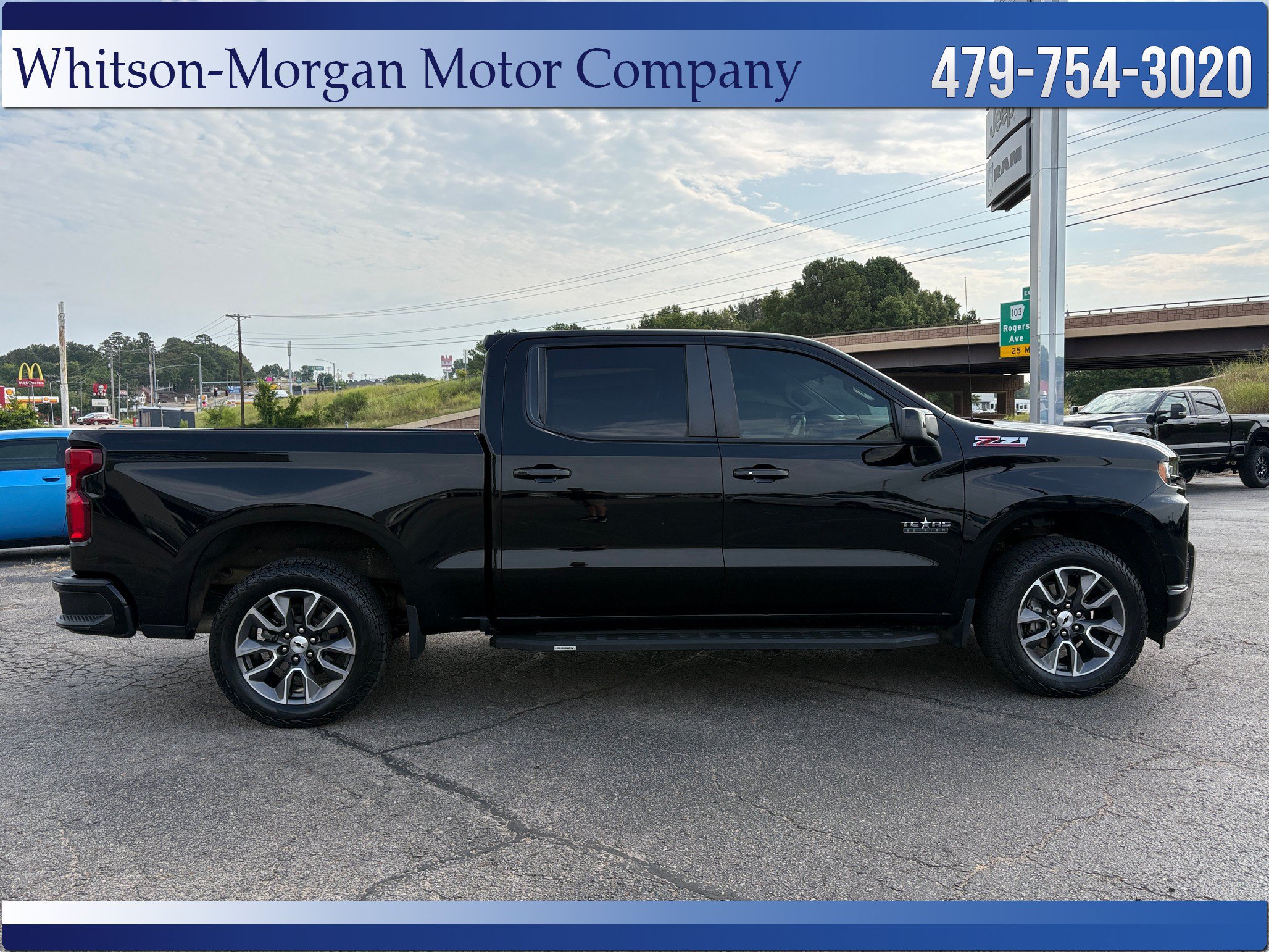 Used 2020 Chevrolet Silverado 1500 RST w/ Texas Edition AWD/4WD image 5