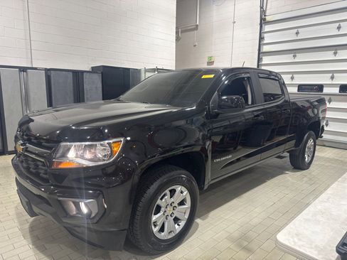 Used 2022 Chevrolet Colorado LT w/ LT Convenience Package image 11
