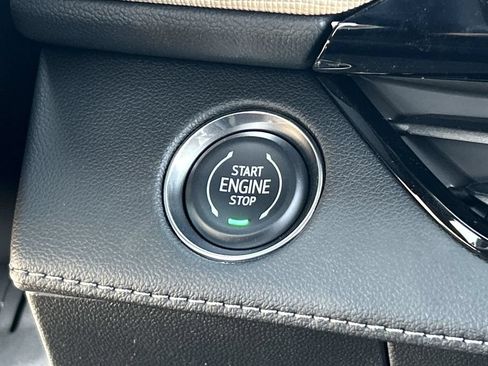 New 2026 Buick Enclave Preferred w/ Power Package FWD image 17