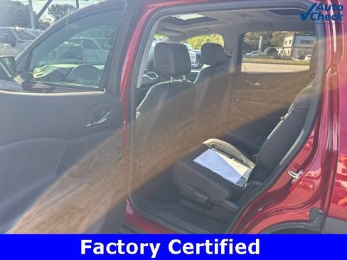 Certified 2023 GMC Acadia SLT w/ Elevation Edition image 13