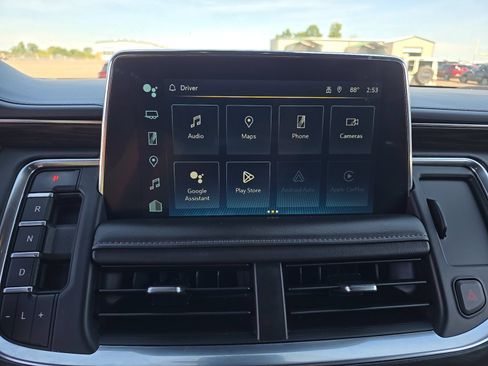 Used 2023 Chevrolet Tahoe LT AWD/4WD image 6
