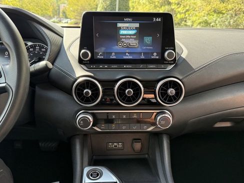 Used 2023 Nissan Sentra SV image 18