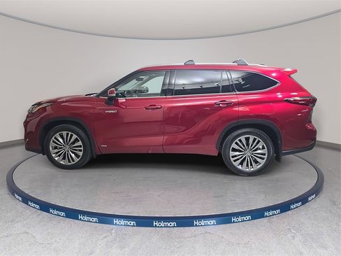 Used 2021 Toyota Highlander Platinum image 9