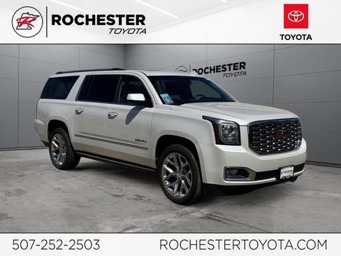 Used 2019 GMC Yukon XL Denali AWD/4WD image 1