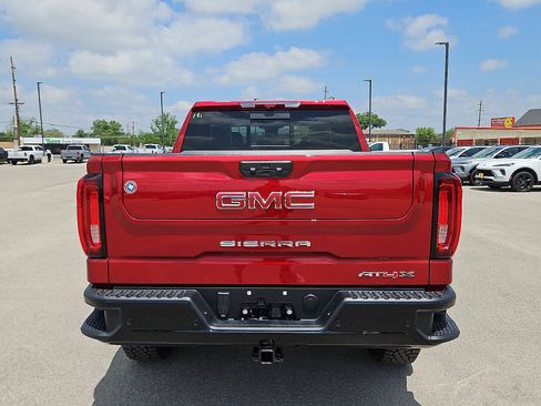 New 2026 GMC Sierra 1500 AT4X AWD/4WD image 4