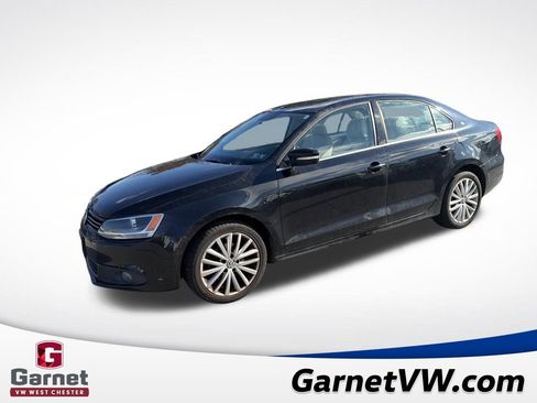 Used 2012 Volkswagen Jetta SEL image 1