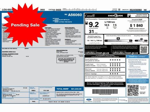 Used 2022 Ford Escape Titanium image 2