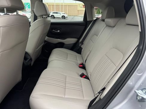 Certified 2026 Honda HR-V EX-L image 5