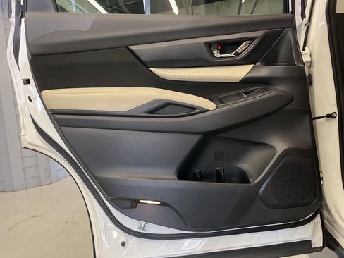 Used 2019 Subaru Ascent Premium w/ Popular Package #3 image 27