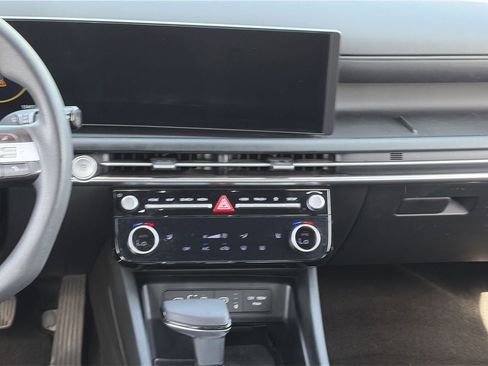 Certified 2025 Hyundai Santa Cruz SEL AWD/4WD image 14