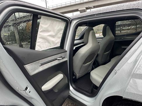 New 2026 Volvo EX30 Plus image 16