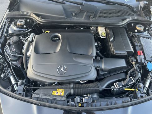 Used 2019 Mercedes-Benz CLA 250 CLA 250 image 17