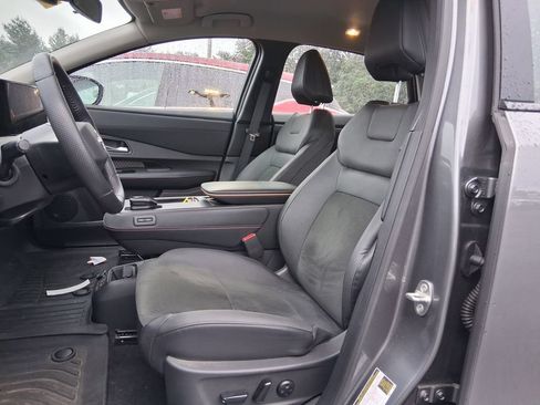 Certified 2024 Nissan Ariya AWD image 5