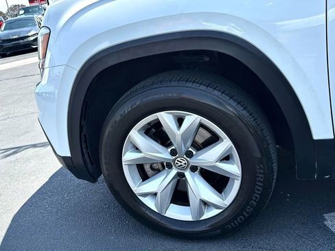 Used 2018 Volkswagen Atlas SE image 4