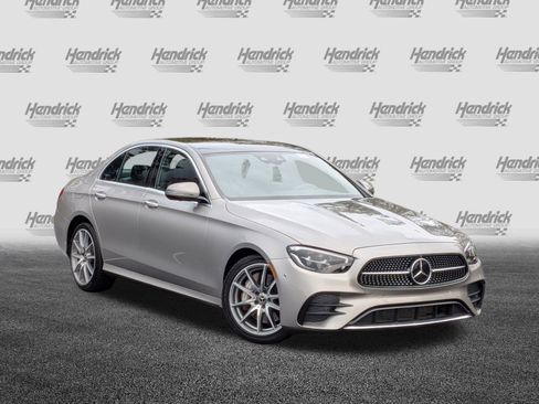 Used 2023 Mercedes-Benz E 350 4MATIC Sedan image 2