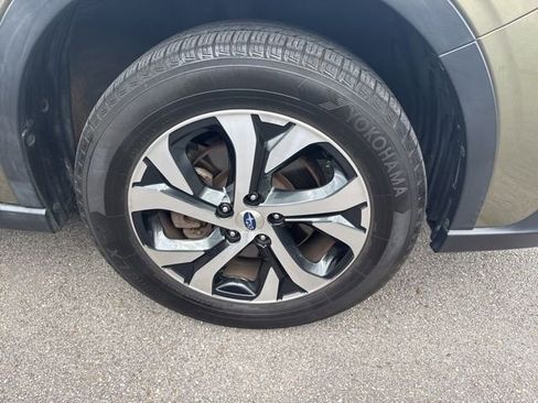 Used 2022 Subaru Outback Limited image 5