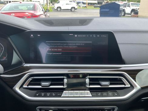 Used 2020 BMW X5 xDrive40i w/ Convenience Package AWD/4WD image 13