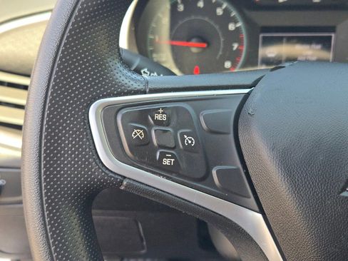 Used 2022 Chevrolet Malibu LT image 25