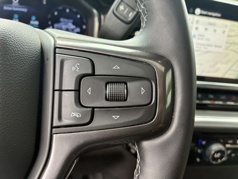 Used 2025 Chevrolet Silverado 3500 High Country w/ High Country Premium Package AWD/4WD image 31