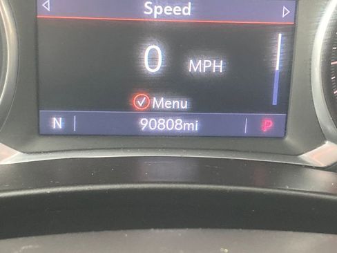 Used 2019 Chevrolet Equinox LT image 17