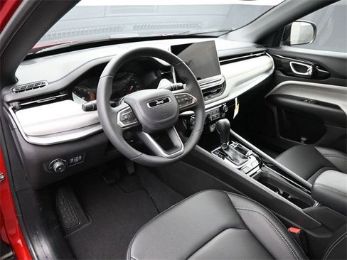 New 2026 Jeep Compass Limited image 12