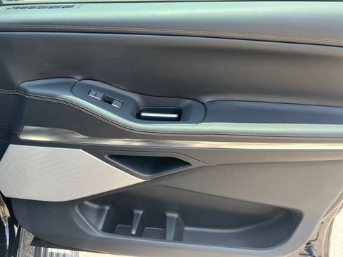 New 2026 Lincoln Navigator Black Label AWD/4WD image 16