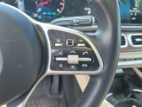 Certified 2022 Mercedes-Benz GLE 450 4MATIC image 33