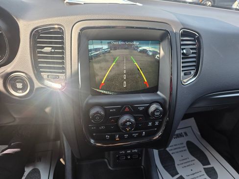 Used 2019 Dodge Durango R/T w/ Technology Group AWD/4WD image 21
