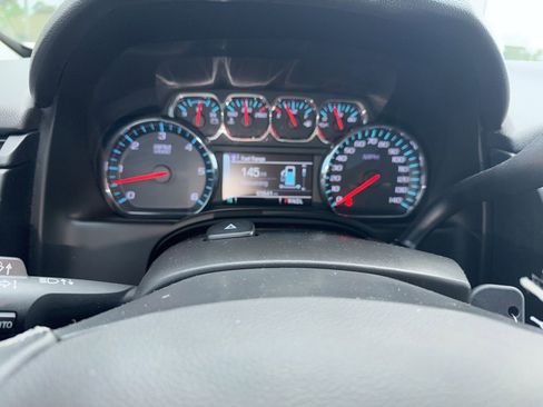 Used 2019 GMC Yukon SLE w/ HD Trailering Package AWD/4WD image 10