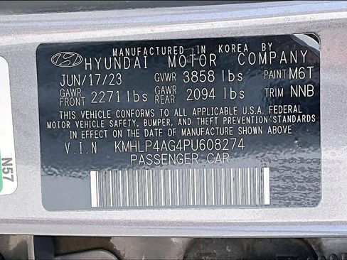 Used 2023 Hyundai Elantra Limited FWD image 35