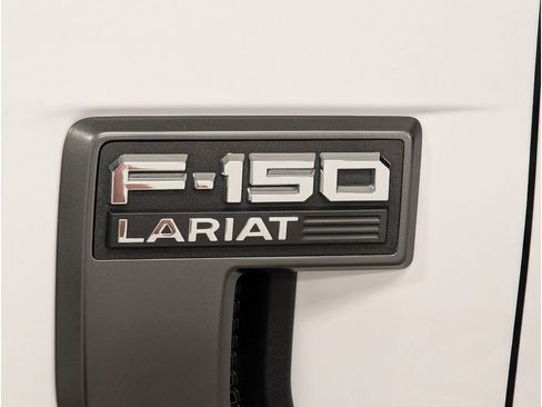 Used 2021 Ford F150 Lariat w/ Equipment Group 502A High AWD/4WD image 4