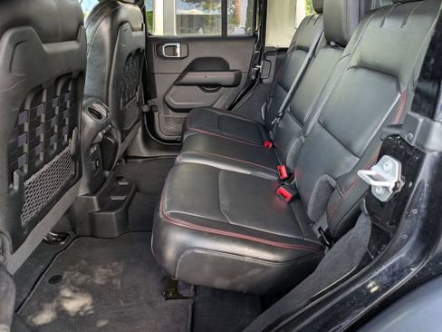 Used 2022 Jeep Wrangler Unlimited Rubicon AWD/4WD image 21